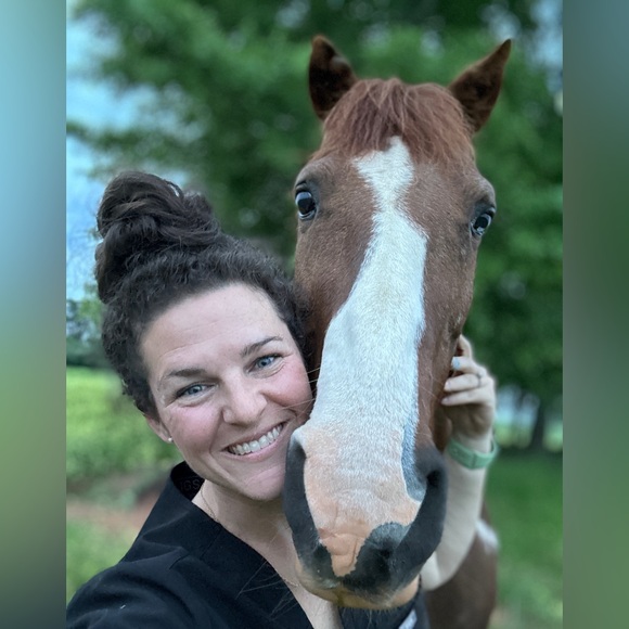 Meet your Posher, Molly - Picture 2 of 2